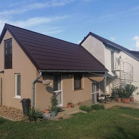 Apartments In Balatongyoeroek 34590 외부 사진